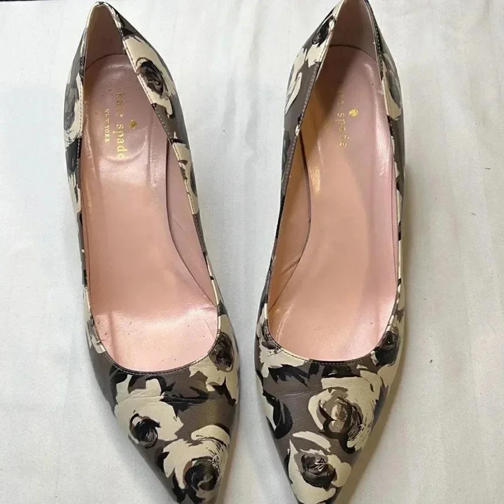 Kate Spade black floral heels size 10b